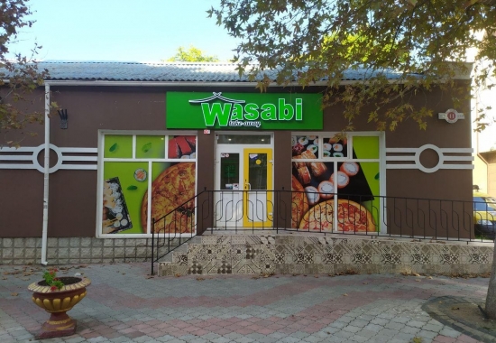 Световые буквы на композитной подложке